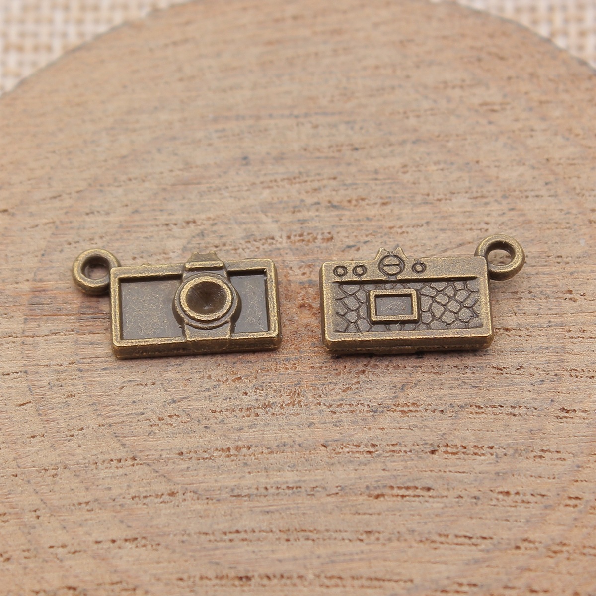 20個 10x15mm(0.39x0.59インチ) 2色 ア - Jewelry Making Videos のレビューと価格